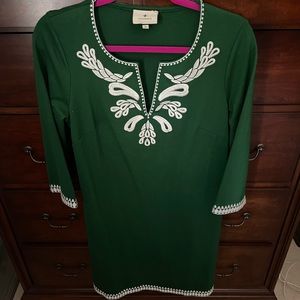 Tuckernuck Green Embroidered dress size medium. NWOT.